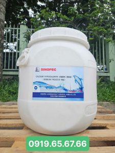 Calcium Hypochlorite – Ca(ClO)₂